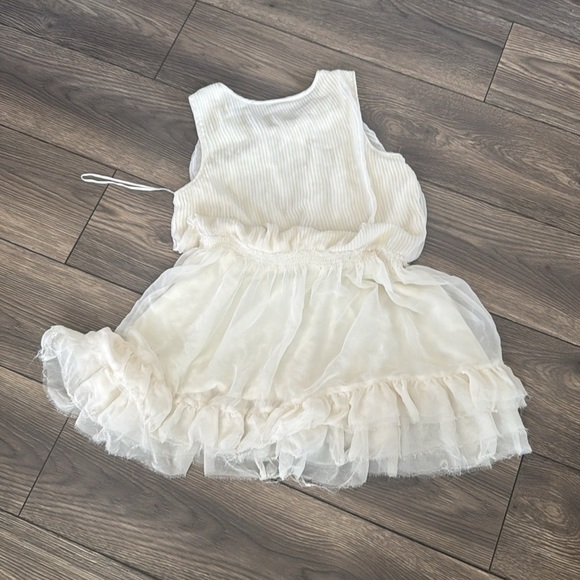 Romantic ivory dress size large - Picture 4 of 6